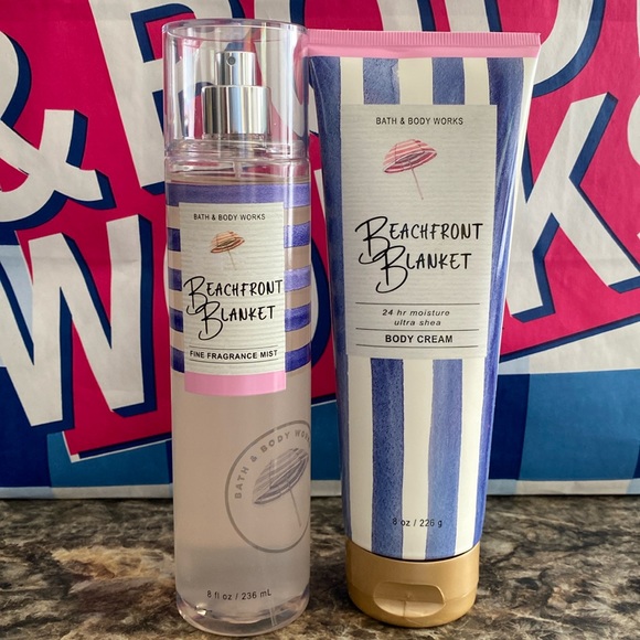 Bath & Body Works Beachfront Blanket set - Picture 3 of 4
